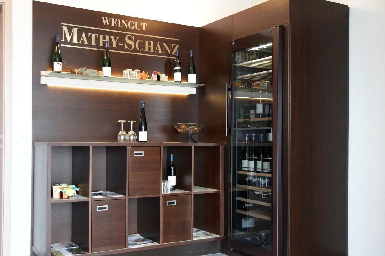 Gaestehaus Weingut Mathy-Schanz Osann-Monzel Экстерьер фото